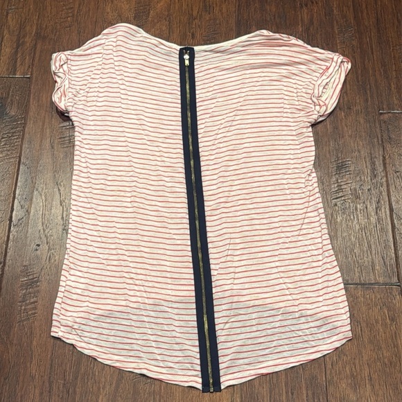 New!! Large PINK ROSE Striped Women's Top - Light Cream with Pink Stripes - Picture 6 of 8